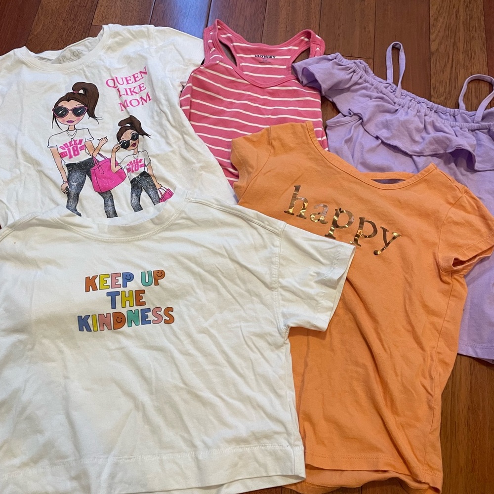 Girls lot of short sleeve tops